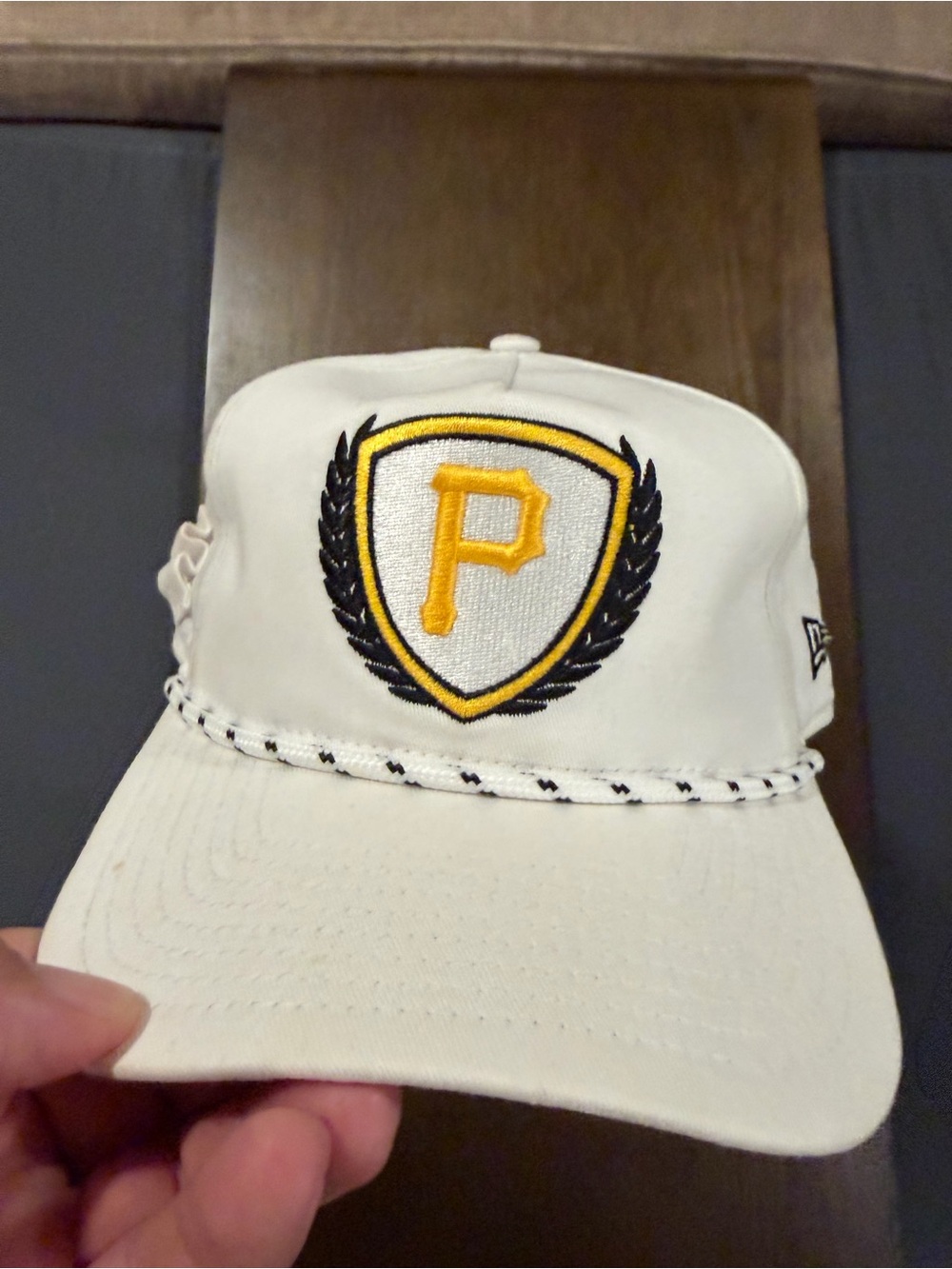 New Era Pittsburgh Pirates White Hat with Yellow 'P' Shield Patch. Golf hat